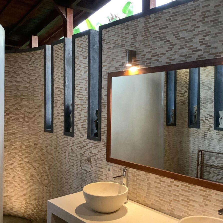 Villa Sungai Raja, Lovina, Bali